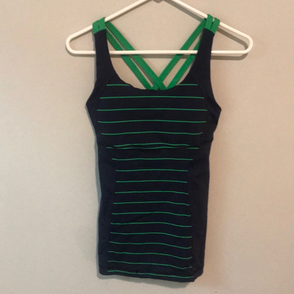 Lululemon energy tank- navy and green stripe ❤️